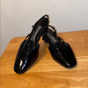 Black Dress Sling- Back Dress Shoes    Wore once